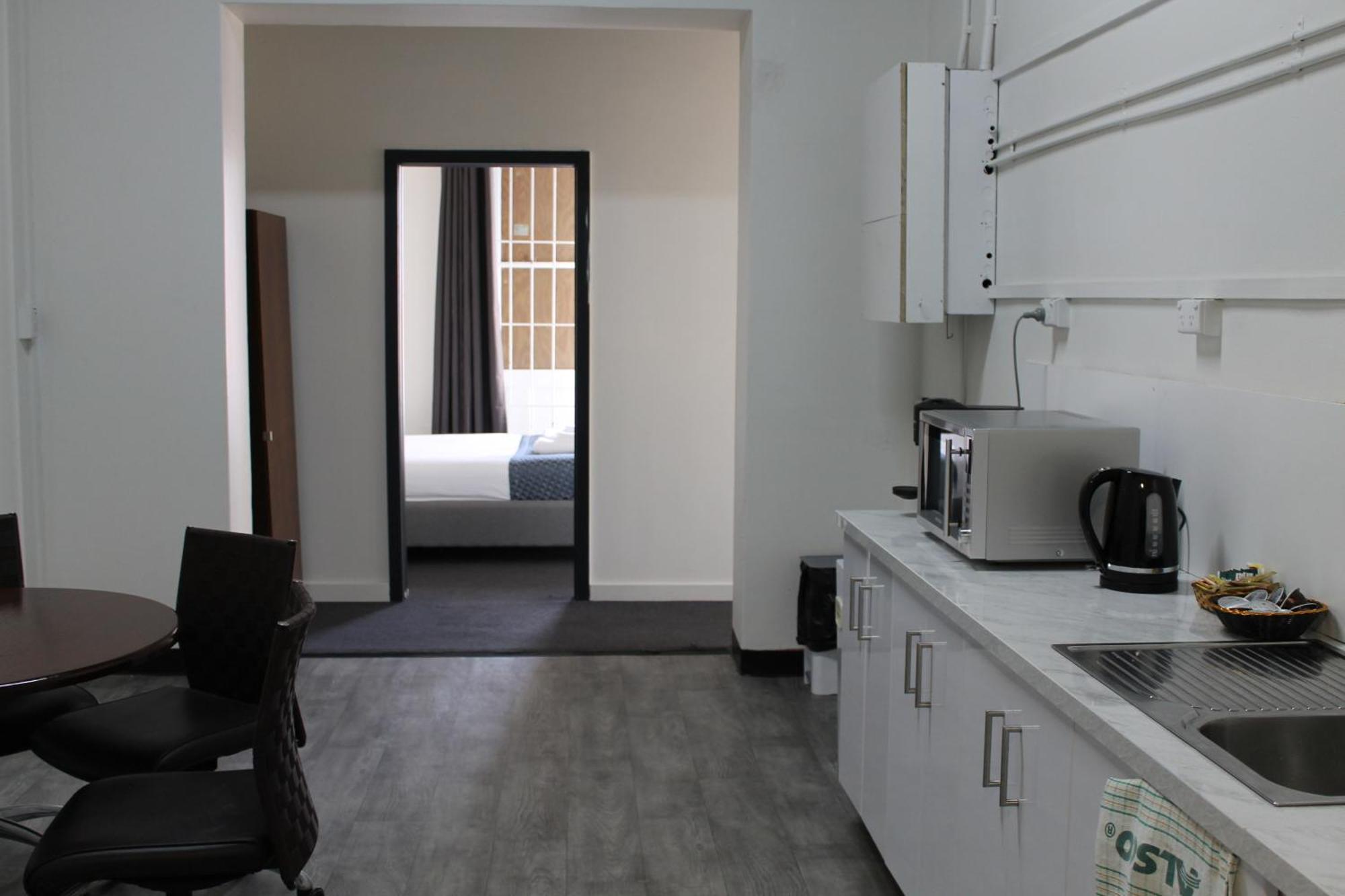 Romano'S Hotel & Suites 沃加沃加 外观 照片